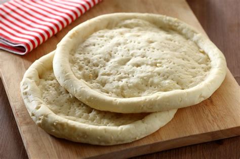 Tips Antigagal Membuat Roti Pizza Ala Italia Sajian Sedap