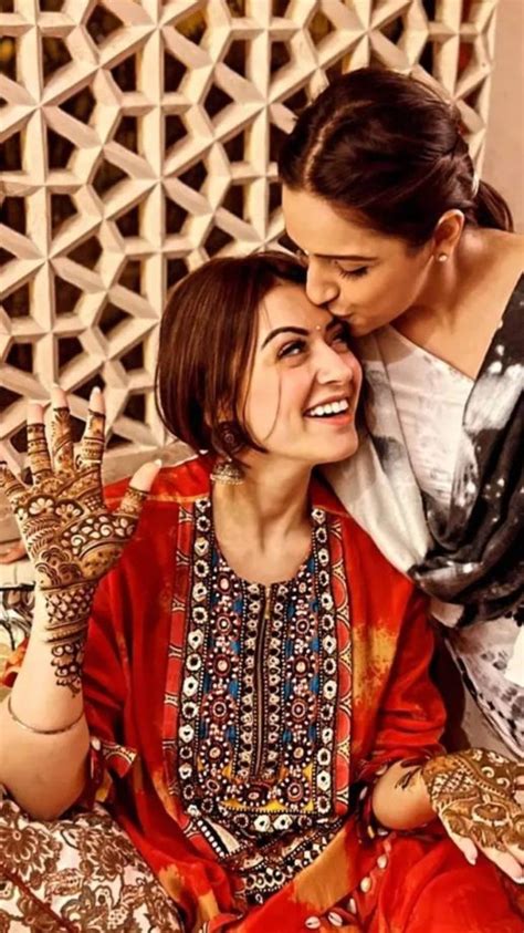 Mehendi Designs For Newlywed This Karwa Chauth Parineeti Chopra To