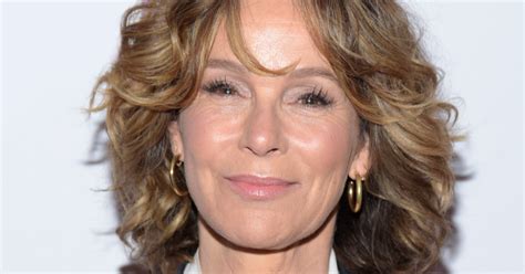 Jennifer Grey Net Worth 2024 - Atlanta Celebrity News