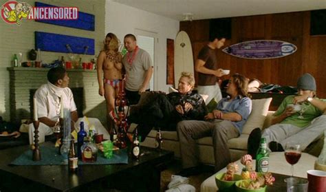 Naked Dita De Leon In Bottoms Up