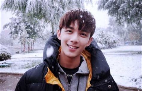 Does Leo Wu Lei Have A Girlfriend Whats His Ideal Type Cpop Home