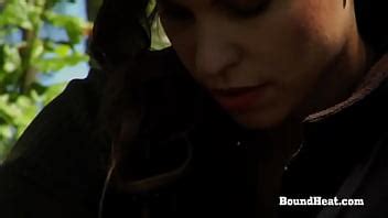 Esclava Lesbiana Con Curvas Atrapada Y Atada Al Aire Libre XVIDEOS