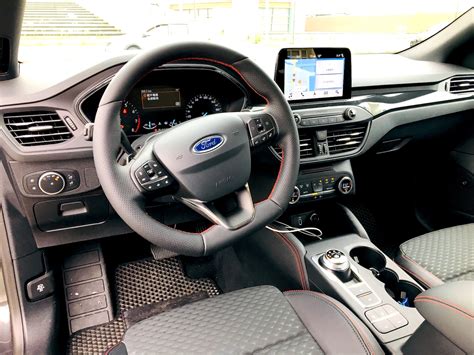 2019 Ford NEW Focus MK4 5門 ST-line 首發心得開箱文 - 開箱報告 - WeWanted 購車好幫手