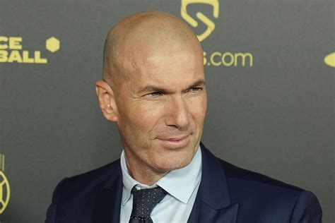 Zinedine Zidane Vuelve A Los Banquillos Pero No Al Real Madrid Marca México