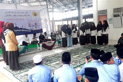 Pentingnya Pendidikan Multikultural Di Pesantren Dunia Santri