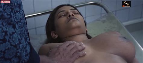 Naked Chamathka Lakmini In The Breath