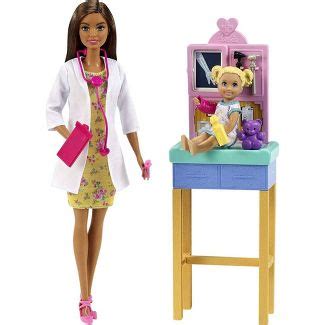 BARBIE BRUNETTE PEDIATRICIAN PLAYSET