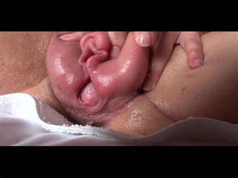 Bombeo de coño y prolapso de culo XVIDEOS