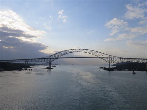 The Panama Canal: a cruise from west to east — Globetrotting Booklovers