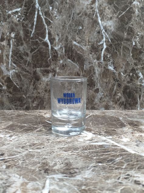 Shot Glass Wodka Wyborowa Antik Pajangan Di Carousell