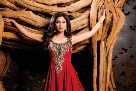 Shilpa Shetty Hot Photos Leaked WoodmanduFashion