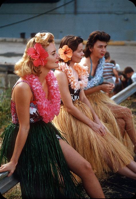 Hula Girls Ford Island 1950s Vintage Hawaii Hula Girl Hula Dancers