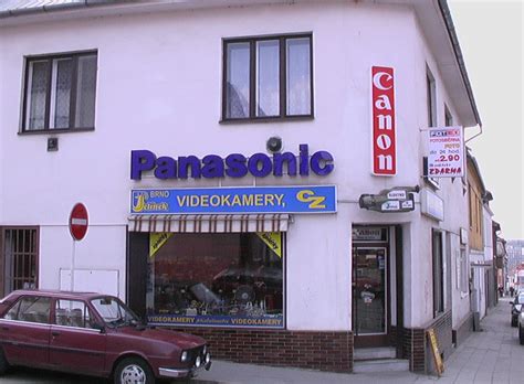 Krásný a výkonný: Panasonic NV-GS400 | VIDEOKAMERY.cz