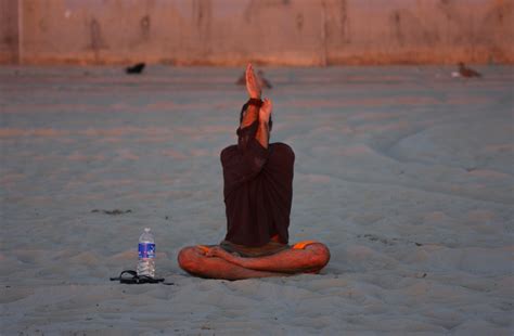 Break Through Pain A Step By Step Mindfulness Med 8