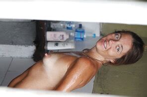 Busty Beauty Yunia Yobrea Porn Pic