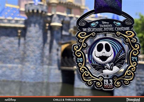 See The Medals Revealed For Disneylands Rundisney Halloween