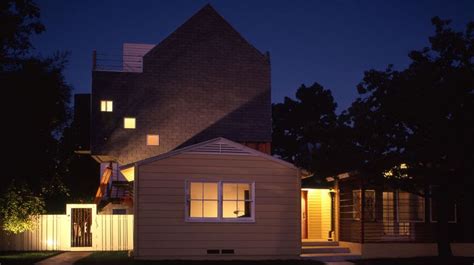 Petal House Eric Owen Moss