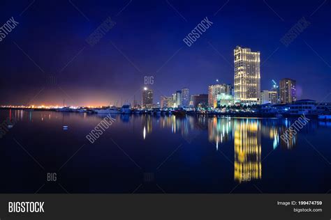 Night View Manila Bay Image & Photo (Free Trial) | Bigstock