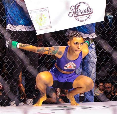 Lutadora Akel Rocha Representa O Am Em Evento Nacional De Mma