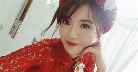 Hot girl Tú Linh M U xinh đẹp rạng rỡ trong lễ ăn hỏi