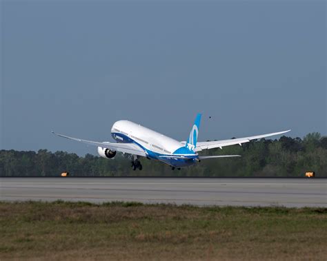 Boeing 787-10 Takeoff performance testing - Havayolu 101