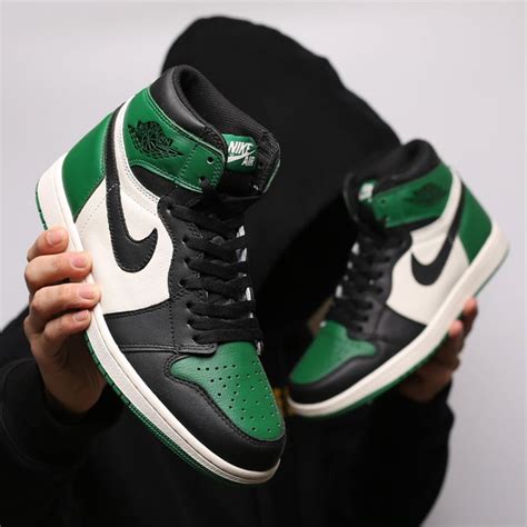 Кеды Jordan Air Jordan 1 - купить с доставкой по выгодным ценам в ...