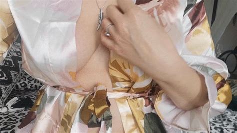 A VERY HOT WEDNESDAY With Goddess Bianca GODDESS BIANCA FETISH CENTRAL Clips4sale