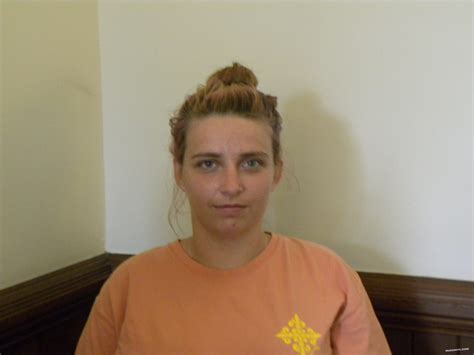 PINER MADISON CHRISTINE 04/13/2023 - New Hanover County Mugshots Zone