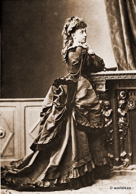 Cul de Paris. German "Turnüre" fashion in 1880.