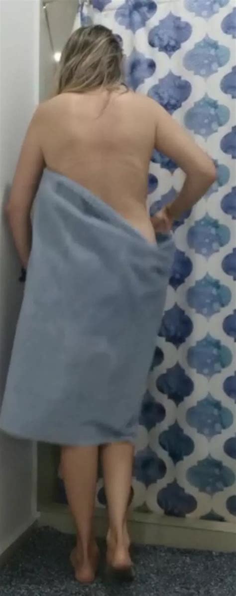 Before The Shower Nudes Showergirls NUDE PICS ORG