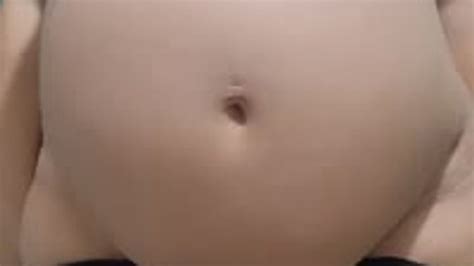 Showing Off My Pregnant Body And P With Farting CURVY MILF Chelle Clips Sale