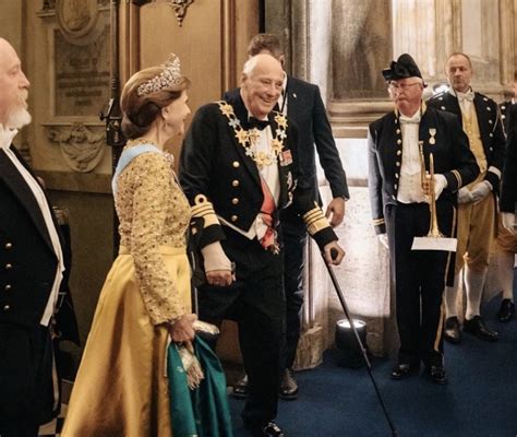 King Carl Xvi Gustafs Golden Jubilee Banquet The Royal Watcher