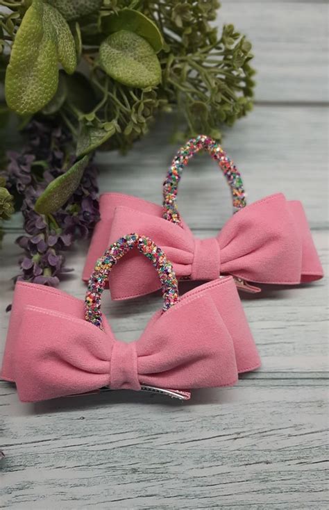 Замшевые бантики с ушами. Крепление заколка - зажим. | Fashion ...