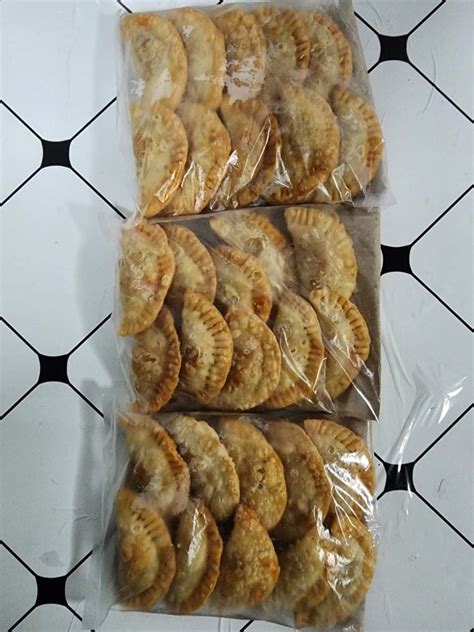 Epok Epok Currypuff Food And Drinks Local Eats On Carousell