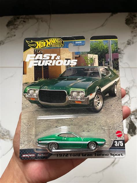 Hot Wheels Ford Gran Torino Toys Collectibles Mainan Di Carousell