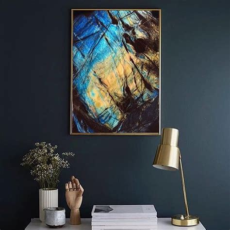 Сколько стоит картина из эпоксидной смолы?