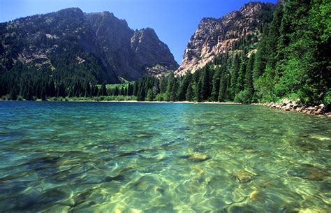 11 Top-Rated Hiking Trails in Jackson Hole, WY | PlanetWare