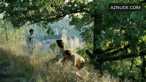 VERONIKA FREIMANOVA Nude AZNude