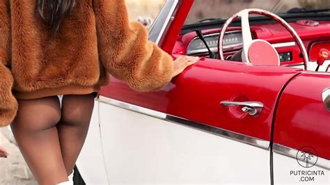 Asian Putri Cinta Touching Her Round Boobs And Wet Pussy