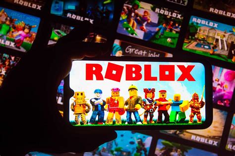 roblox  gucci   fashions  digital market  hook