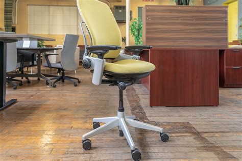 Steelcase Leap V2 Remanufactured
