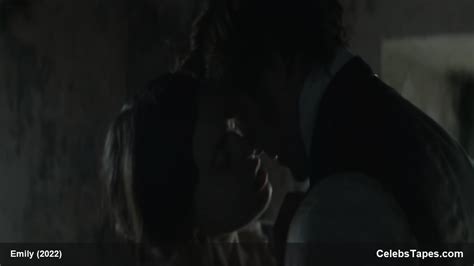 Emma Mackey Sexy Nude