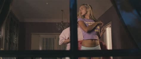 Naked Tahyna Tozzi In Beautiful