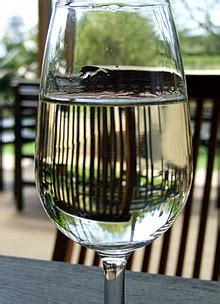 white - Wiktionary, the free dictionary