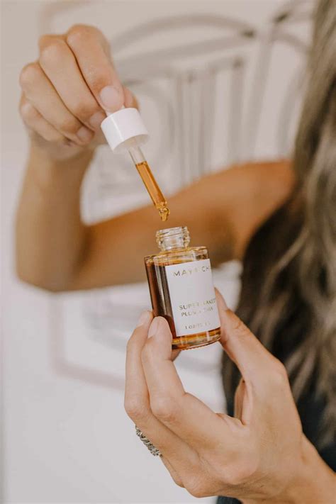 Maya Chia Super Naked Face Oil Product Pros Cons The New Knew