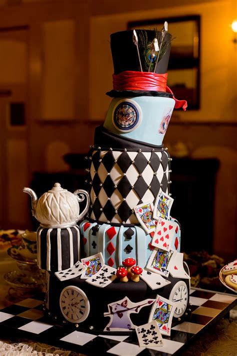 Alice in Wonderland-Themed Wedding Cake