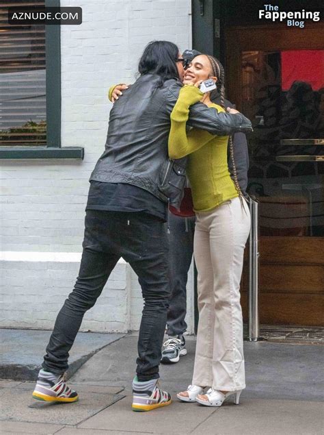 Maleigh Zan Sexy Spotted Flashing Her Hot Pokies At The Groucho Club In London Aznude