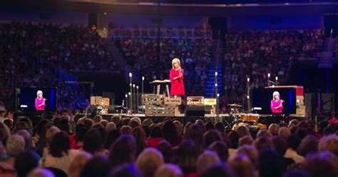Heated public debate follows the latest statement from beth moore 40
