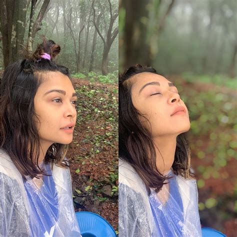 Wallpaper World Sakshi Pradhan Hot Photos