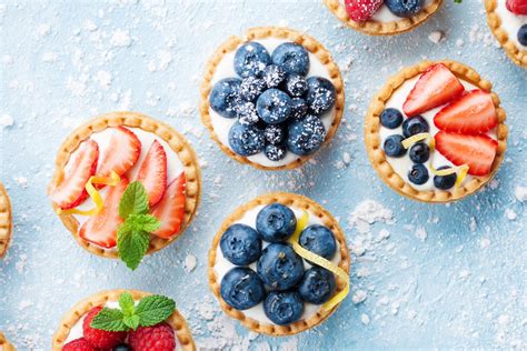 17 Easy Summer Dessert Recipes - FoodMasta